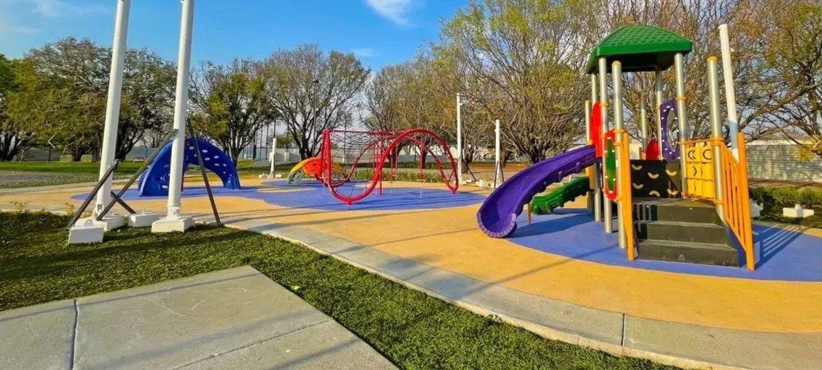 Área de juegos infantiles en Aquasol Lifestyle